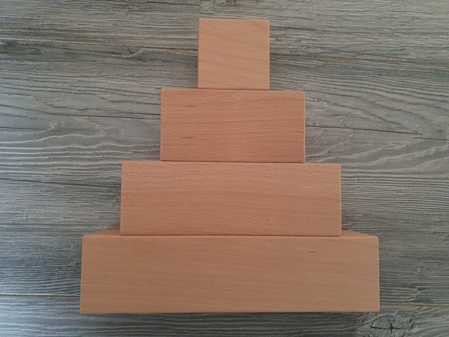 Houten blok 18 x 6 x 6 cm